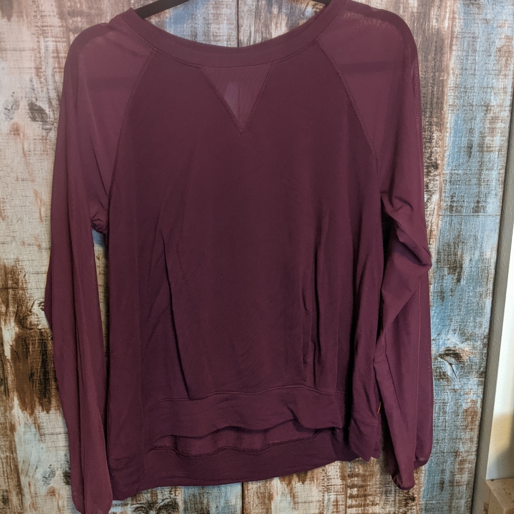 Yoga top